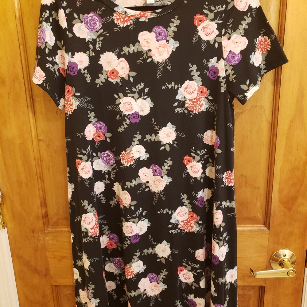 M Floral Carly